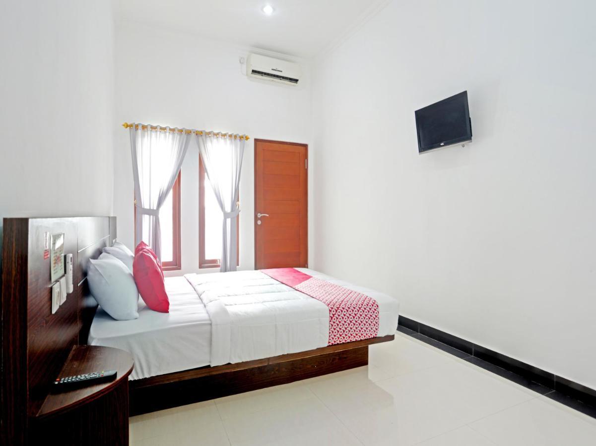 Pesanggaran Oyo 90859 Cahaya Guest House المظهر الخارجي الصورة