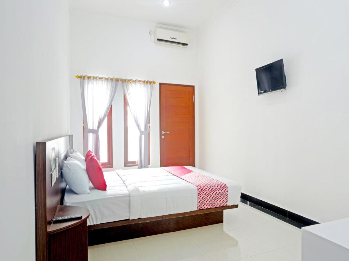 Pesanggaran Oyo 90859 Cahaya Guest House المظهر الخارجي الصورة